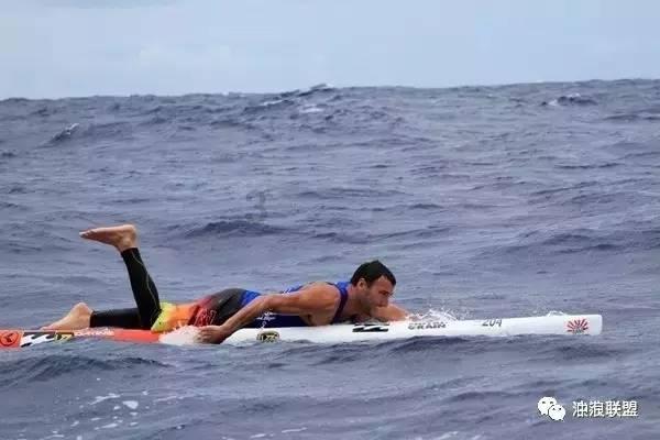 永兴县为首位集中供养的百岁老人庆生